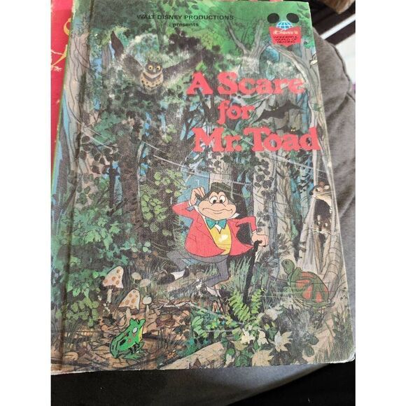 Disney Vintage Books lot of 9 A Scare For Mr. TOAD (1985) F. Lambert The Sheepis - Picture 11 of 12